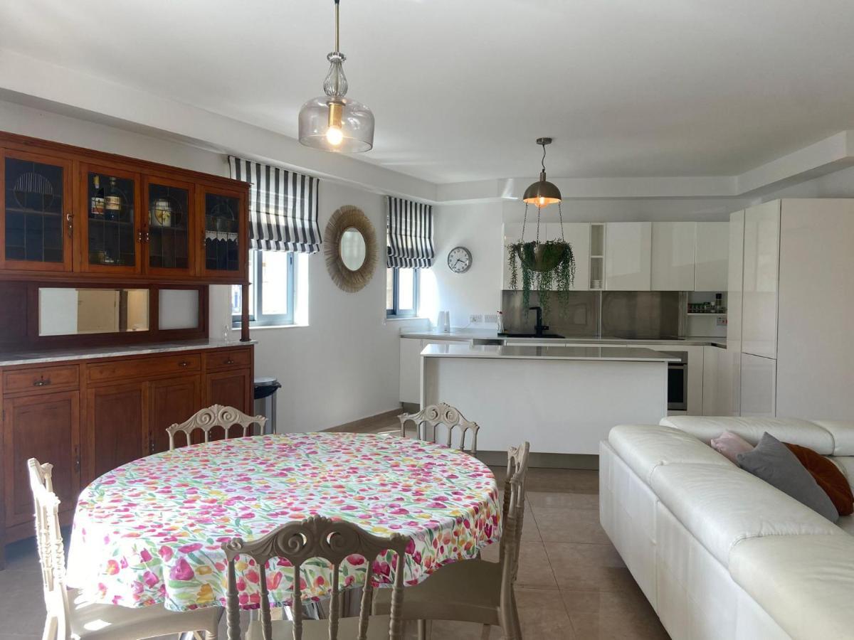 Cozy 2 Bedroom Apartment Near Seafront Gzira المظهر الخارجي الصورة