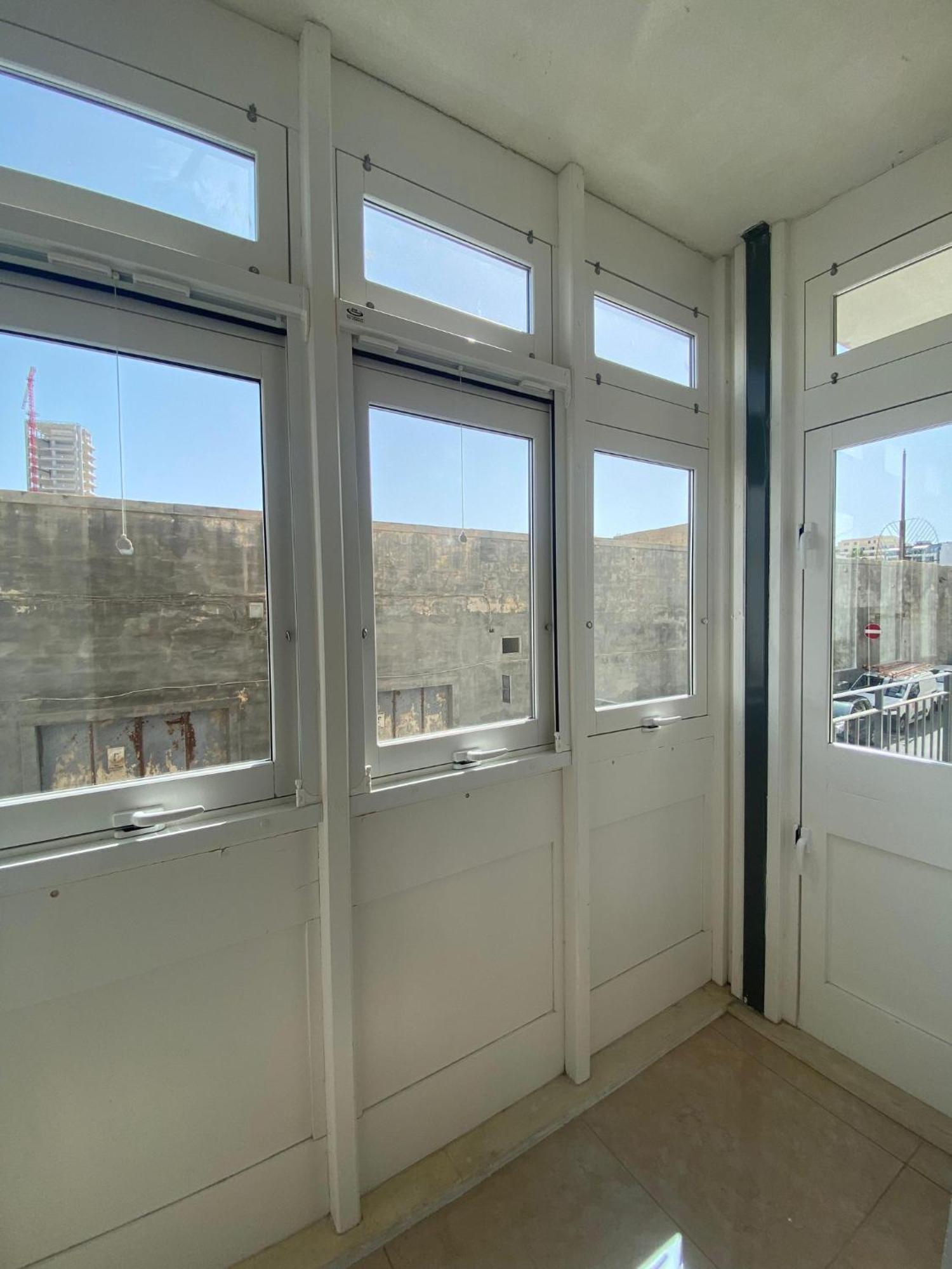 Cozy 2 Bedroom Apartment Near Seafront Gzira المظهر الخارجي الصورة